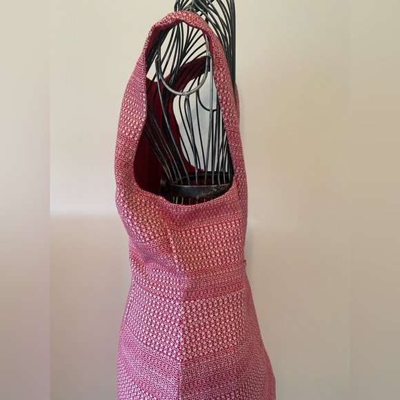 Banana Republic/Size 12 - Red/White Dress. Criss/Cross open back - - Picture 4 of 9